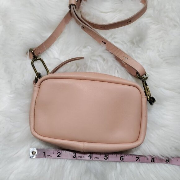 Madewell The Leather Carabiner Mini Crossbody Bag, Muted Shell Pink NWT - Picture 11 of 12